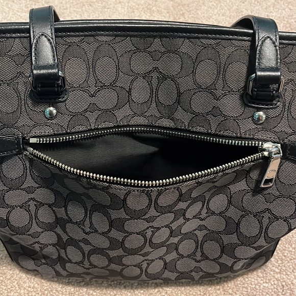 Coach tote handbag - Picture 6 of 11